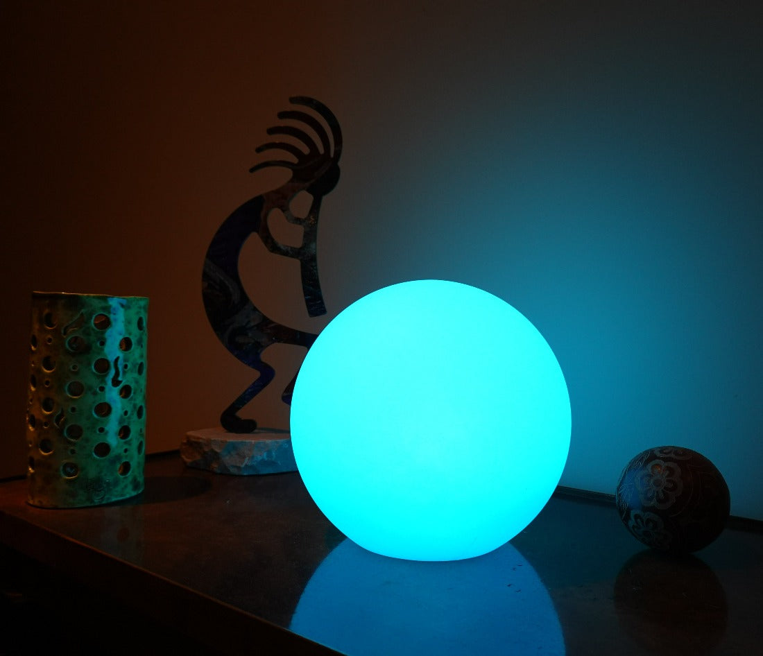 Lunar Led Indoor And Outdoor Table Light