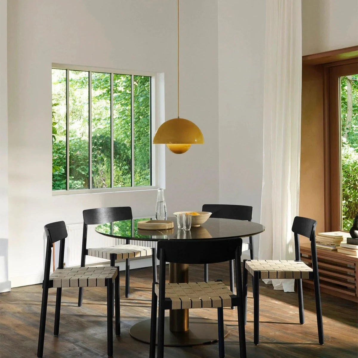 Modern Pendant Light in Bud Design for Dining Room
