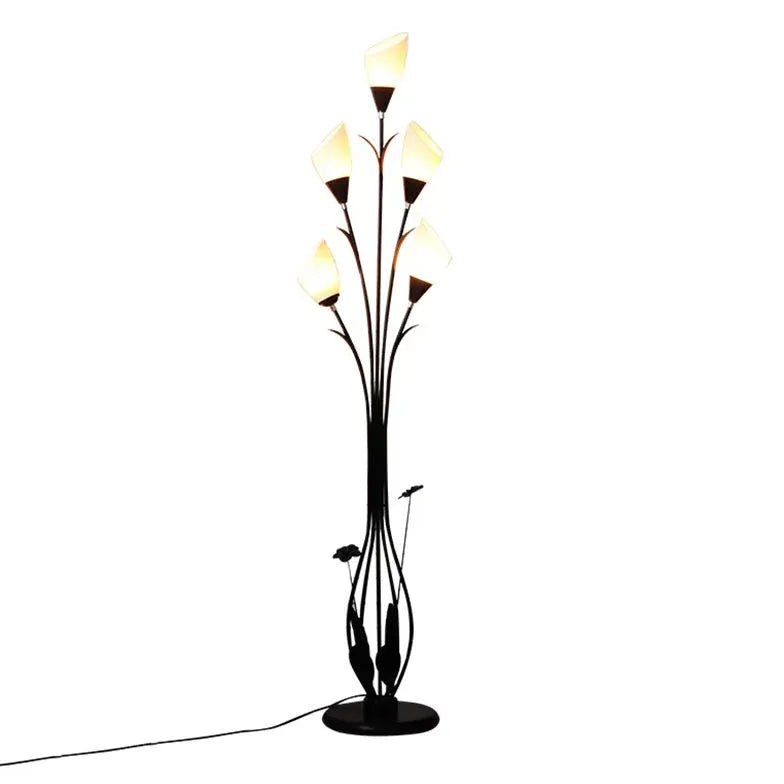 Flower-Shaped Shade Black Metal Floor Lamp