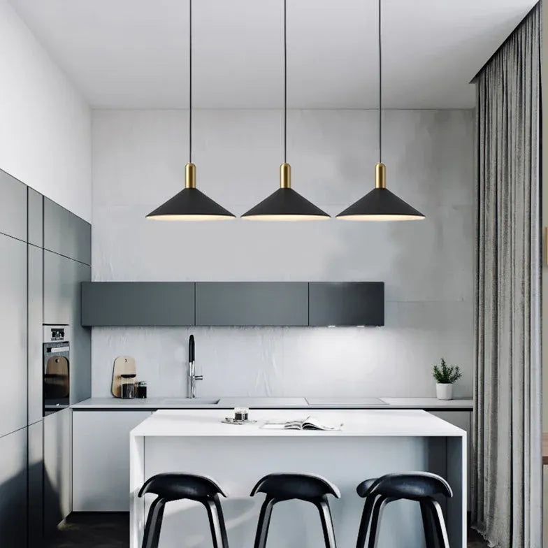 Cone-Shaped Iron Vintage Industrial Kitchen Pendant Light