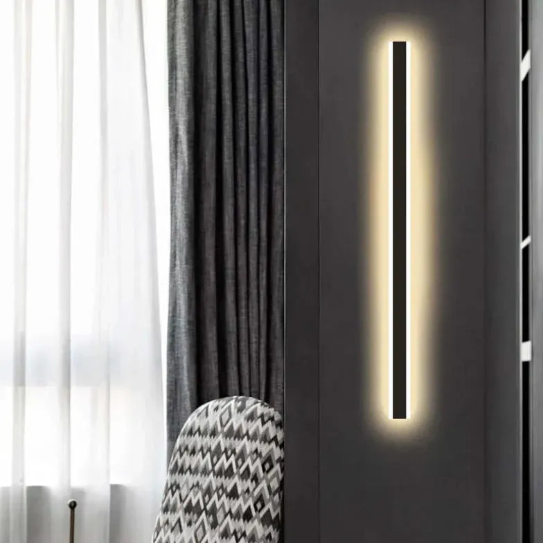 Black Linear LED Outdoor Wall Light