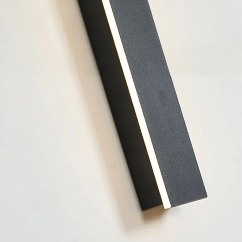 Linear Edge Led Outdoor Wall Light