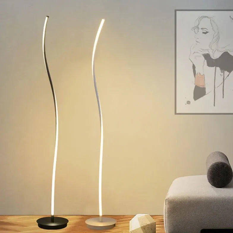 Black and White Linear LED Floor Lamp