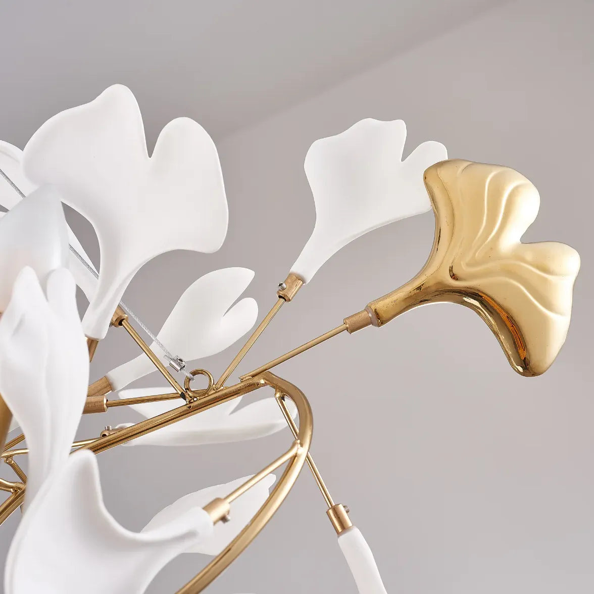 White Leaf-Shaped Modern Pendant Light