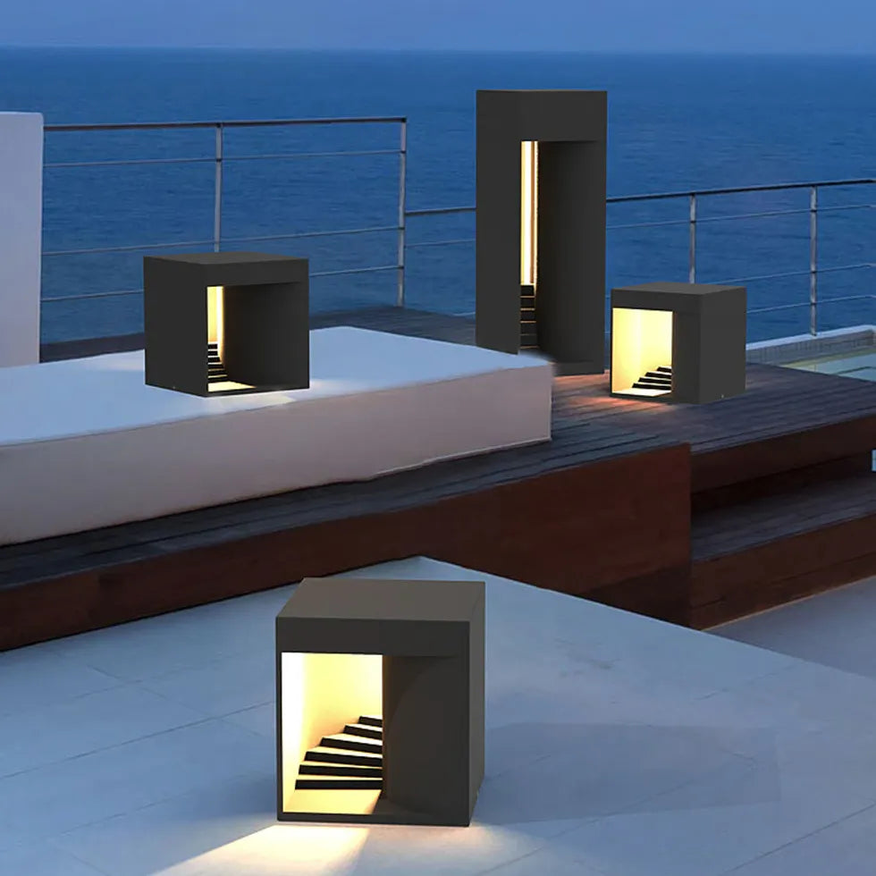 Contemporary Cube Step Outdoor Floor lamps