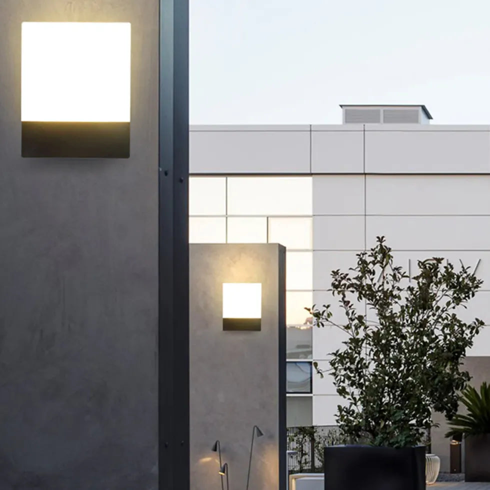 Rectangular Energy Efficient Outdoor Wall Light