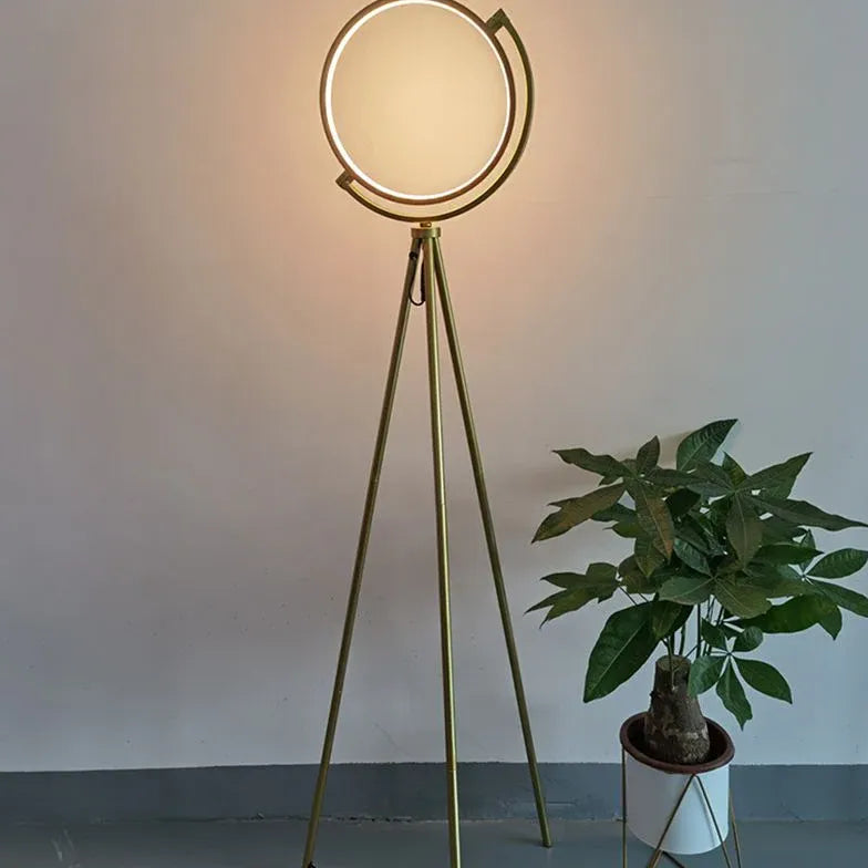 Minimalist Ring Tripod Floor Lamp