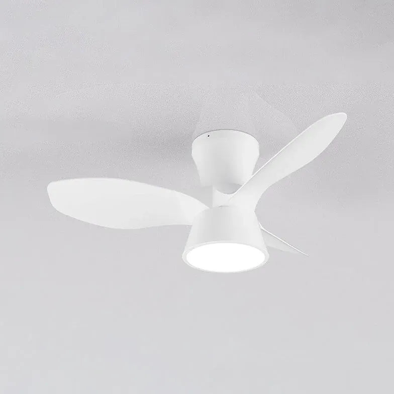 Streamlined Minimalist Ceiling Fan with Light