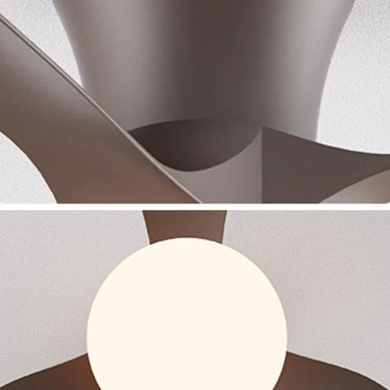 Streamlined Minimalist Ceiling Fan with Light